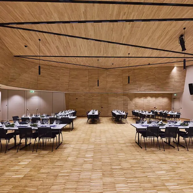 Kuerzi 221118 Veranstaltungssaal 0010 (Medium)