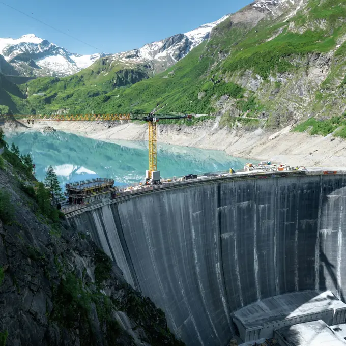 251006 Erhöhung Talsperre Limberg © Liebherr 5