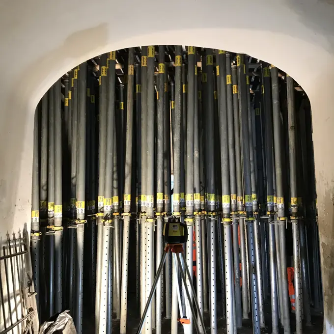 Steher Lichtschacht Gedreht