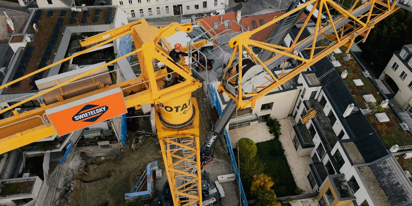20251009 Armbrustergasse Kranaufbau Swietelsky Ag 225