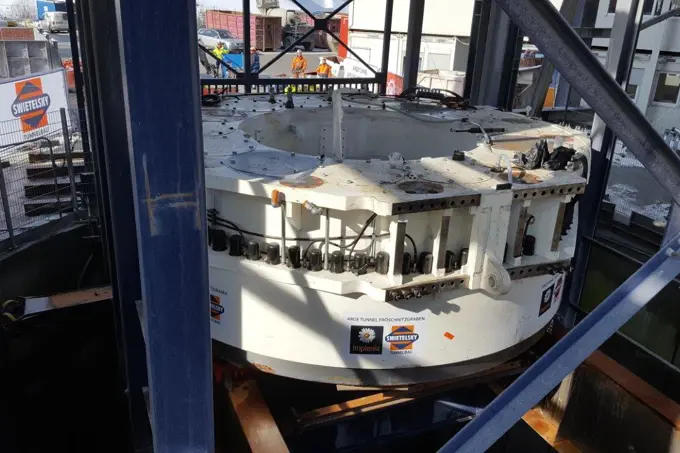 180215 S01 Transport Hauptantrieb TBM Über S01 (95)