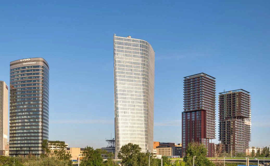 Austro Tower Soravia